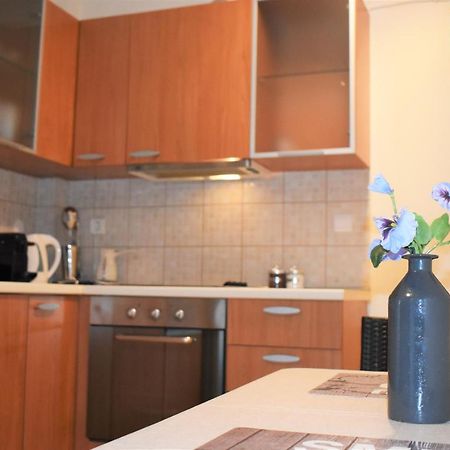 Angelina'S Lovely Home Nea Iraklitsa Luaran gambar