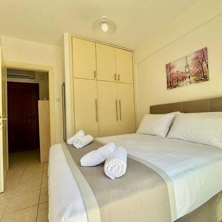 Angelina'S Lovely Home Nea Iraklitsa Luaran gambar