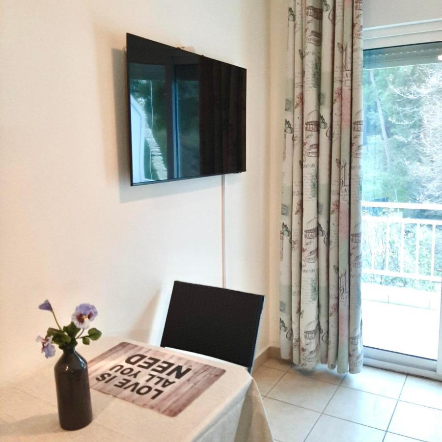 Angelina'S Lovely Home Nea Iraklitsa Luaran gambar