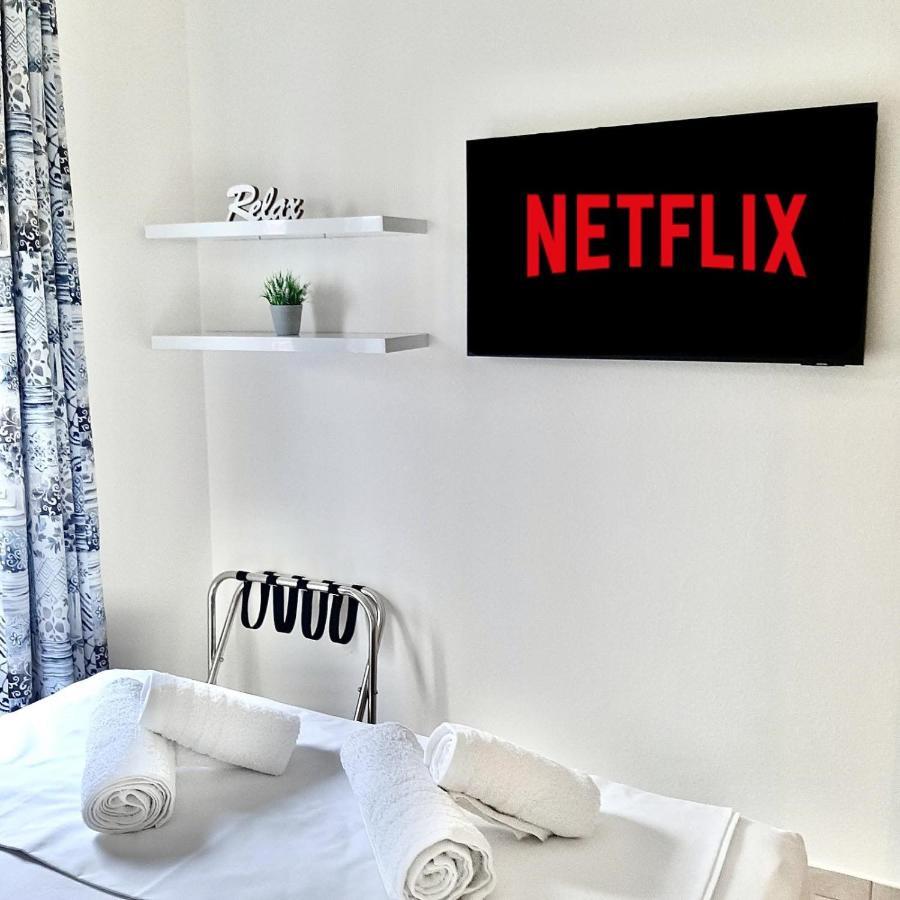Angelina'S Lovely Home Nea Iraklitsa Luaran gambar